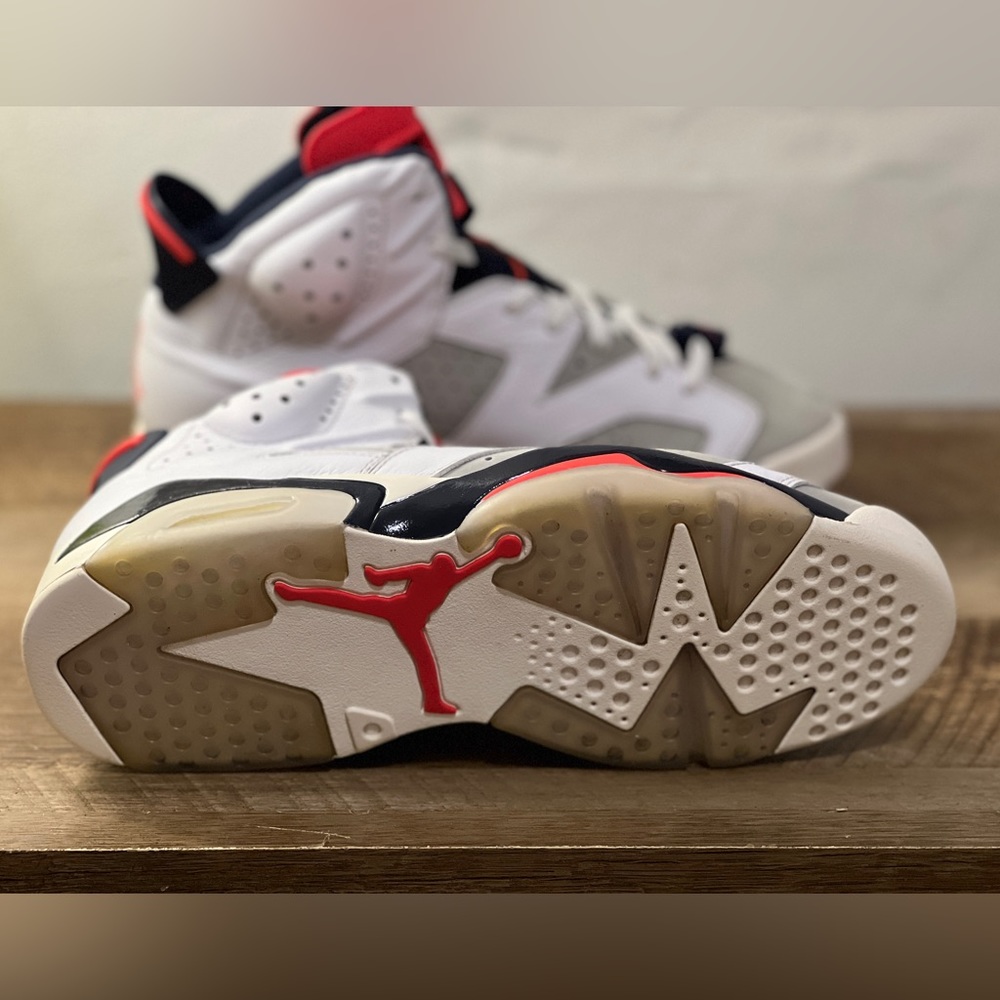 Jordan 6 Retro 'Tinker Hatfield' (2018) - Picture 5 of 8